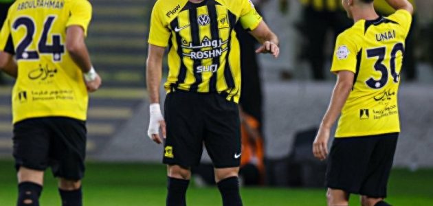بثلاثية الفيحاء.. الاتحاد يضع يدا على لقب الدوري السعودي